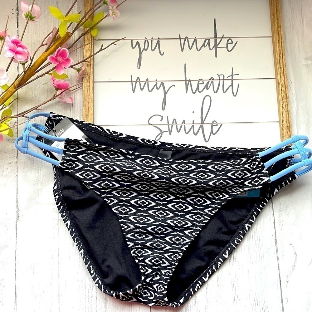 Ambrielle Boho Swimsuit Bottoms | SIZE L